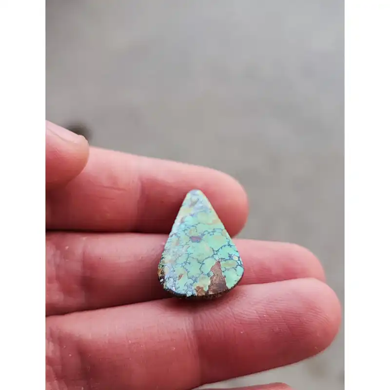 سنگ فیروزه نیشابور کد NC-311