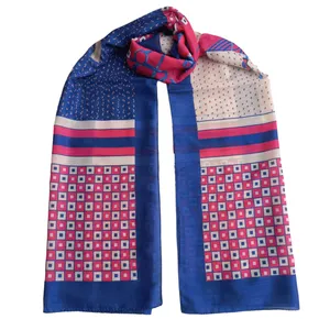 شال زنانه مدل نخی خالخالی مربع مربعی 