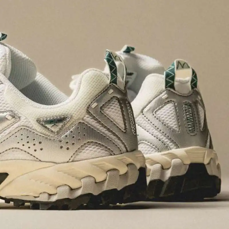 کفش پیاده روی مردانه مدل 610_SIL