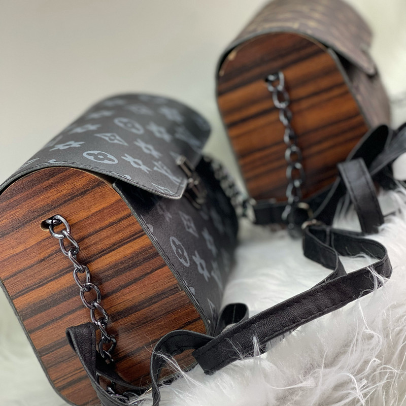 کیف دوشی زنانه مدل AF_10980