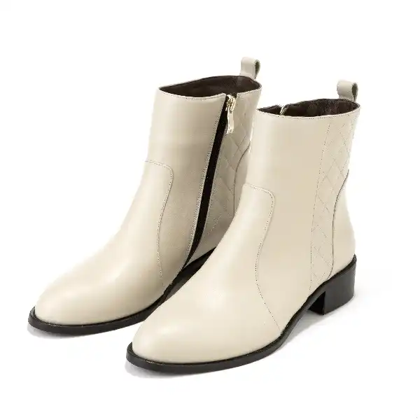 نیم بوت زنانه چرم مشهد مدل j2491