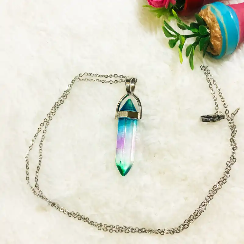 گردنبند مدل منشور رنگین بهاری