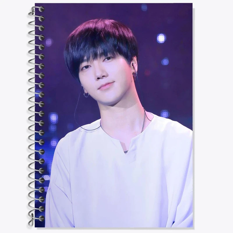دفتر لغت 50 برگ خندالو مدل یسونگ گروه سوپر جونیور Super Junior کد 21481