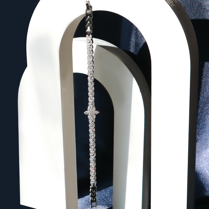 دستبند نقره زنانه جی تی ای مدل جی نایس