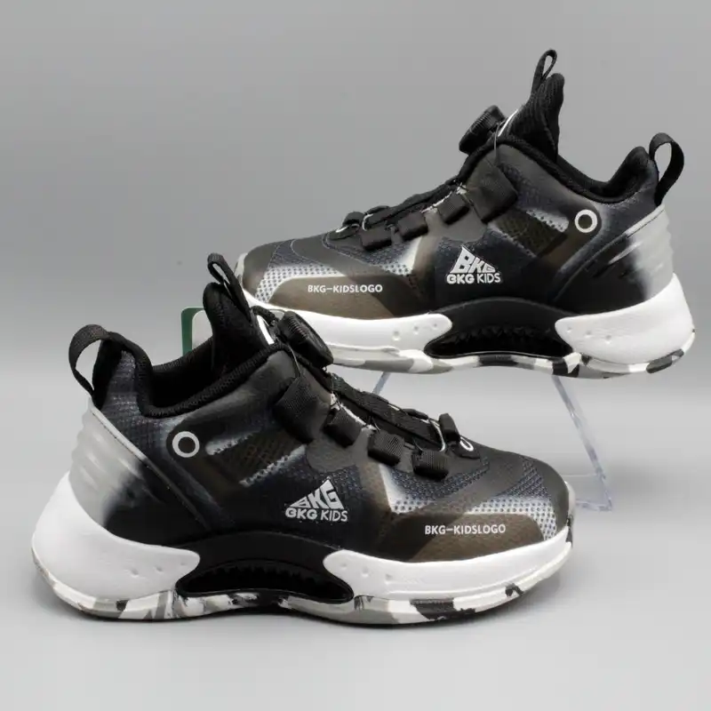 کفش مخصوص پیاده روی بچگانه بی کی جی کیدز کد 415