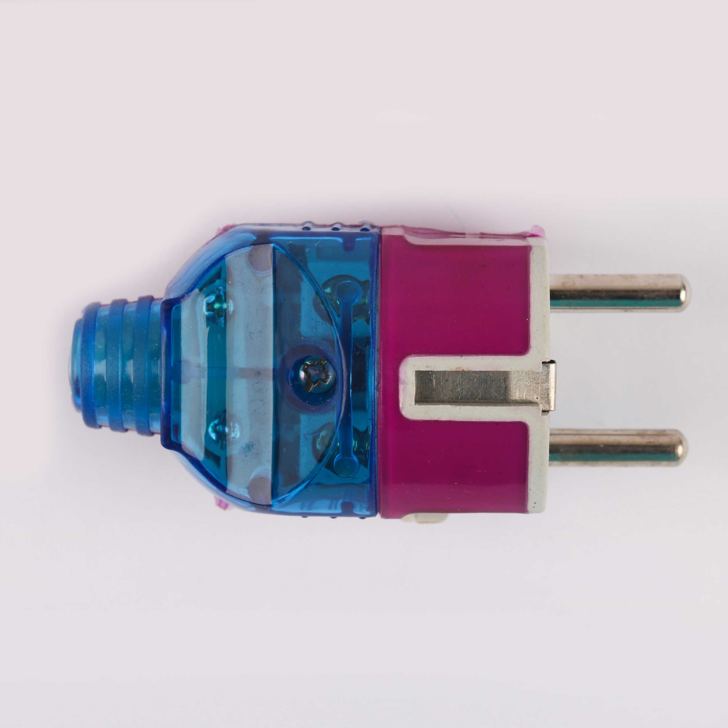 دوشاخه برق کد 2021