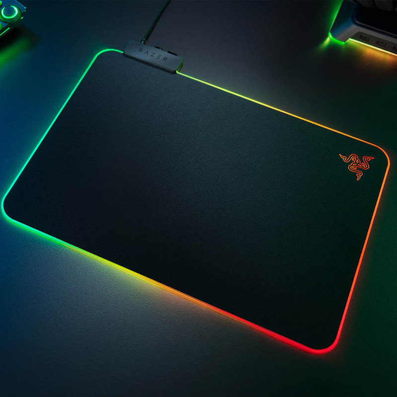 ماوس پد مخصوص بازی ریزر مدل FIREFLY V2 3