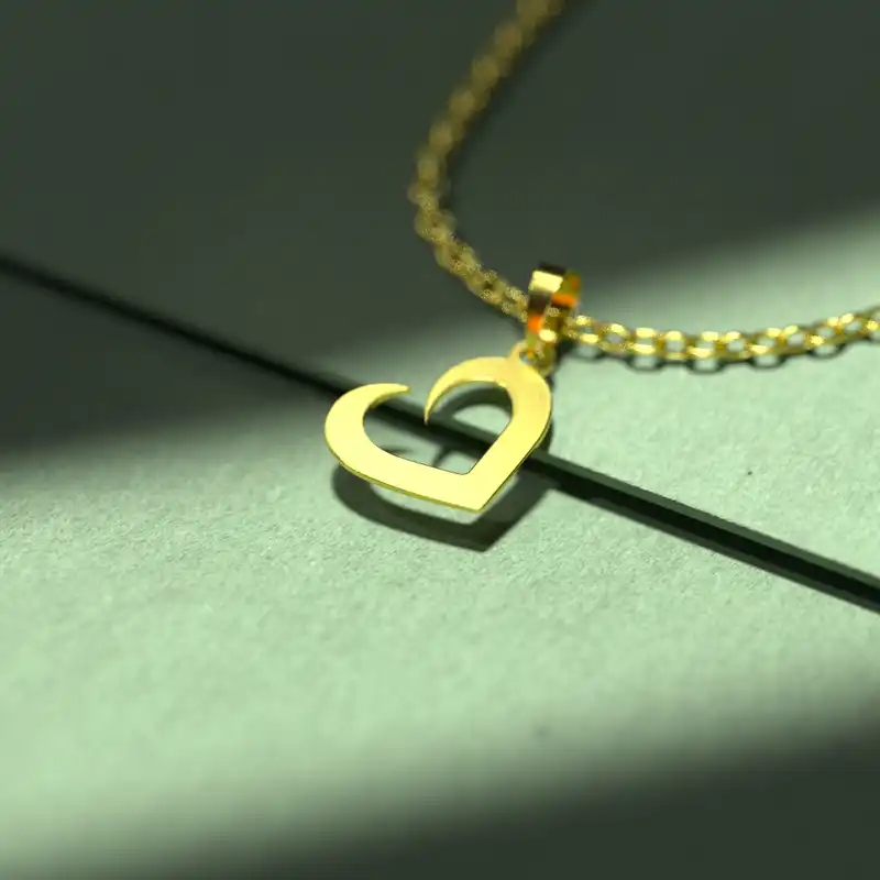 گردنبند طلا 18 عیار زنانه مدوپد مدل  طرح قلب کد E1241