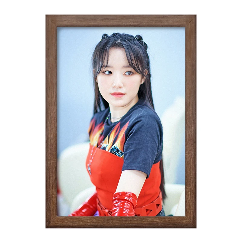 تابلو خندالو طرح شوهوآ گروه جی آیدل Gidle  کد 19548