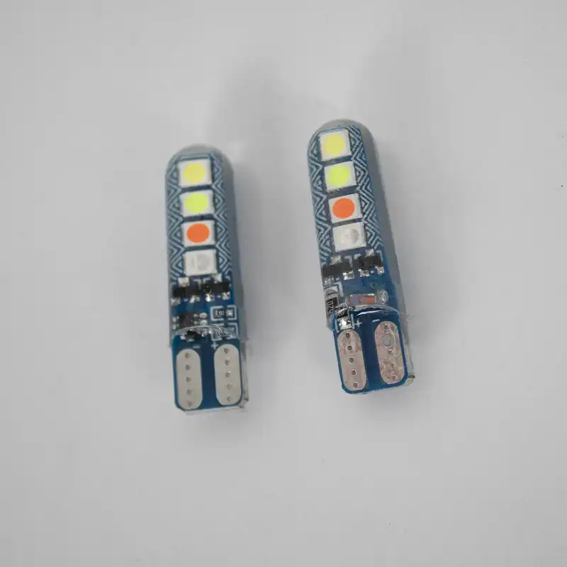 لامپ خودرو سام مدل 8  RANHNG FLASH بسته 2 عددی