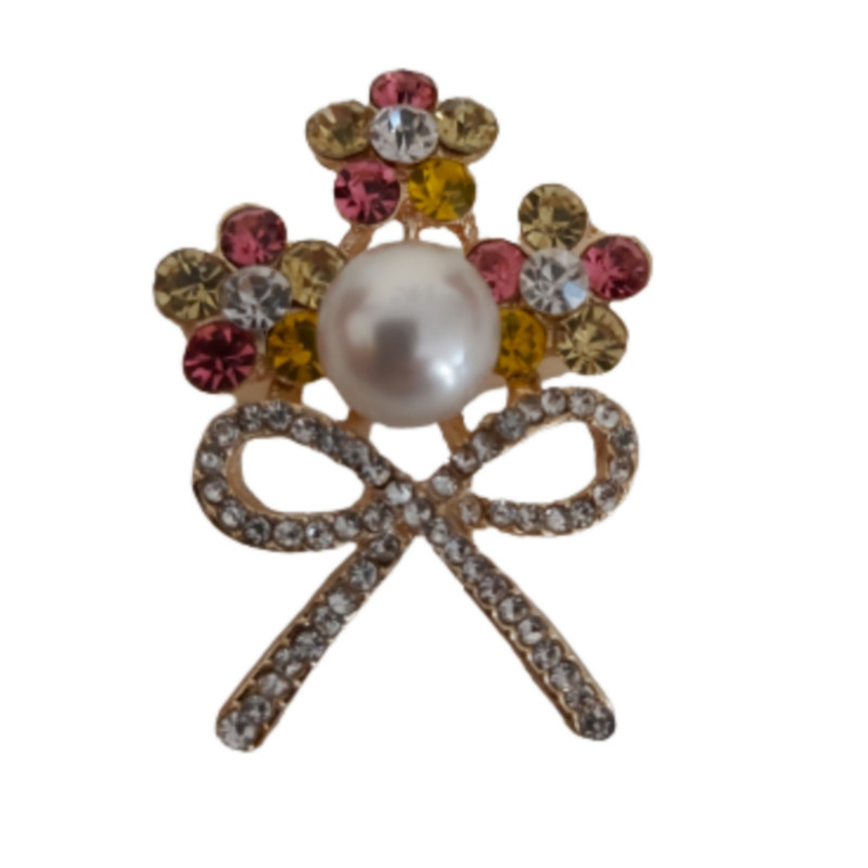 گل سینه دخترانه مدل دسته گل