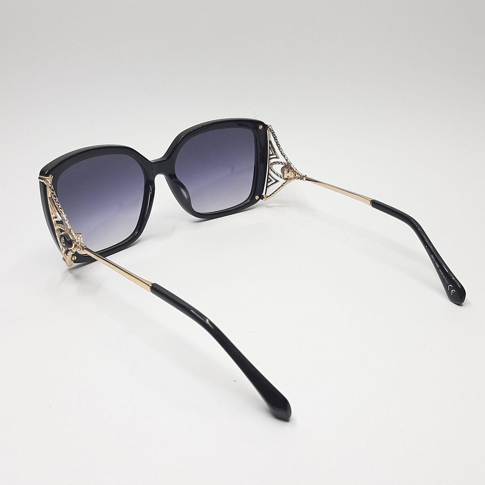 عینک آفتابی زنانه روبرتو کاوالی مدل RC105816c -  - 5