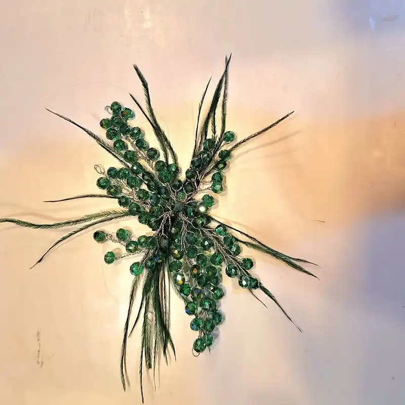 ست پیراهن و مچ بند دخترانه مدل پرنسسی به همراه گیره مو