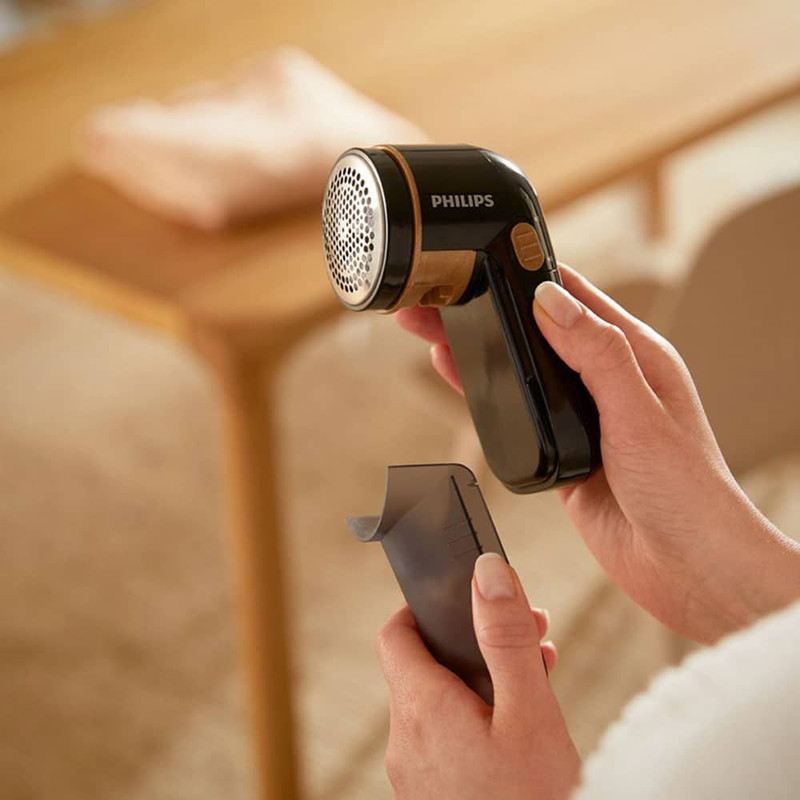 پرزگیر برقی لباس فیلیپس مدل GC026