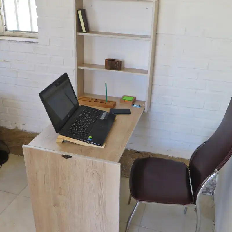 میز تحریر مدل تاشو دیواری