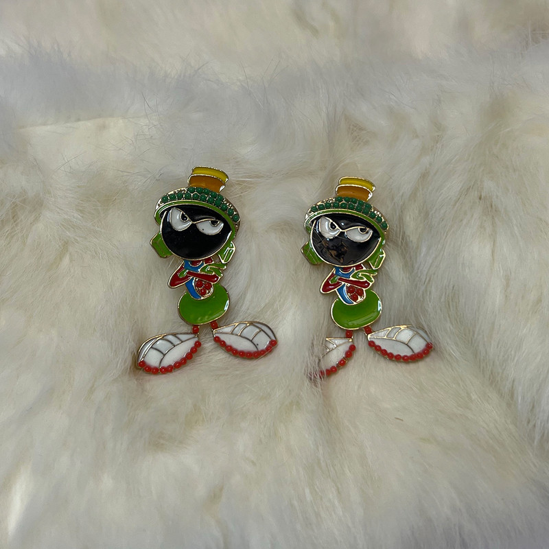 گوشواره دخترانه مدل اخمو گوشواره دخترانه مدل اخمو