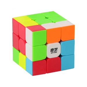 نقد و بررسی مکعب روبیک مدل qiyi cube توسط خریداران