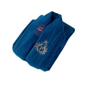 نقد و بررسی حوله پالتویی آقای کاریزما مدل تنپوش اصل سیرکا سایز 125 توسط خریداران