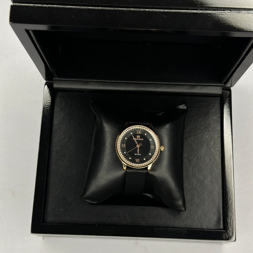 ساعت مچی عقربه ای زنانه نیوی فورس مدل Nf5036 ساعت مچی عقربه ای زنانه نیوی فورس مدل Nf5036