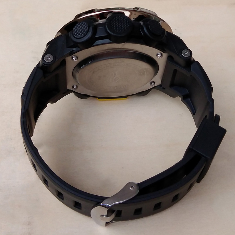 ساعت مچی دیجیتال پسرانه کد W-H9031 ساعت مچی دیجیتال پسرانه کد W-H9031