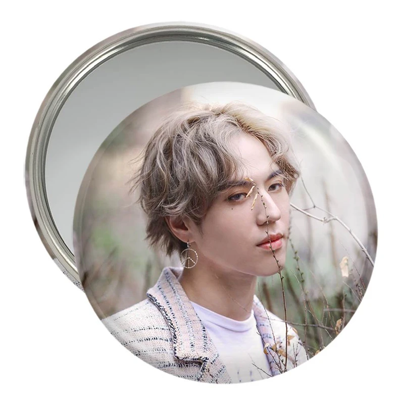 آینه جیبی خندالو مدل یوگیوم گروه گات سون GOT7  کد 11641