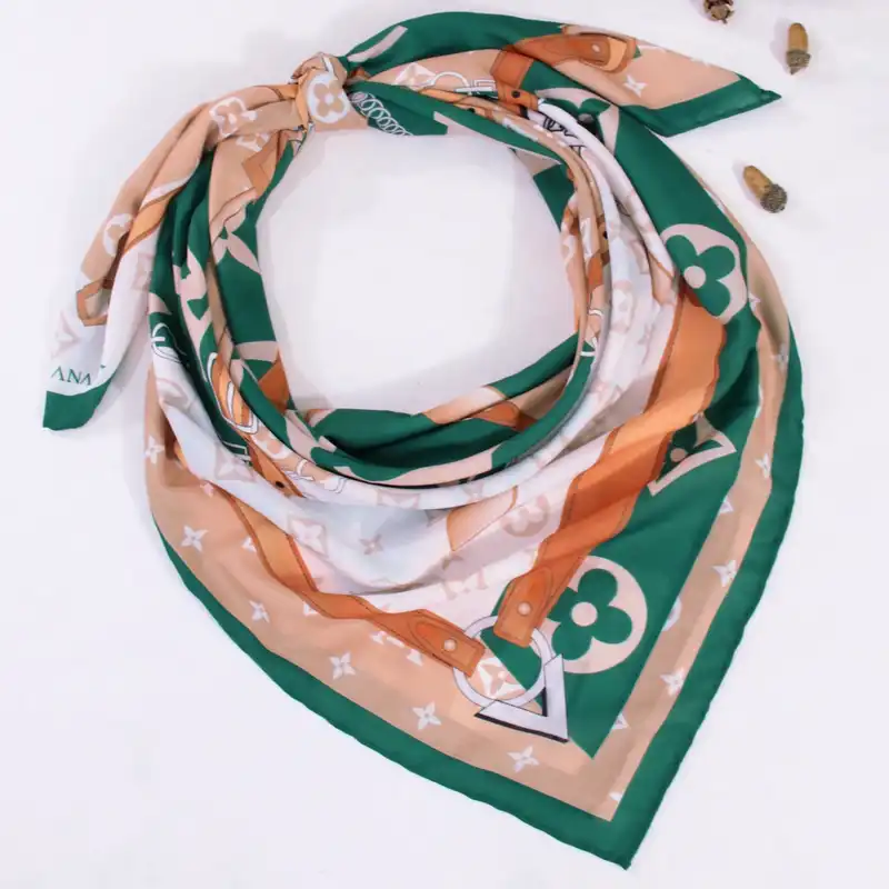 روسری زنانه مدل نخی پاییزی دست دوز 2023 کد 2850