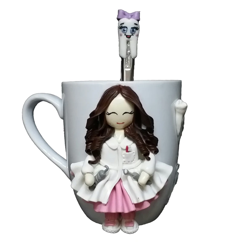 ماگ سرامیکی مدل دندان پزشک کد 01137 به همراه قاشق