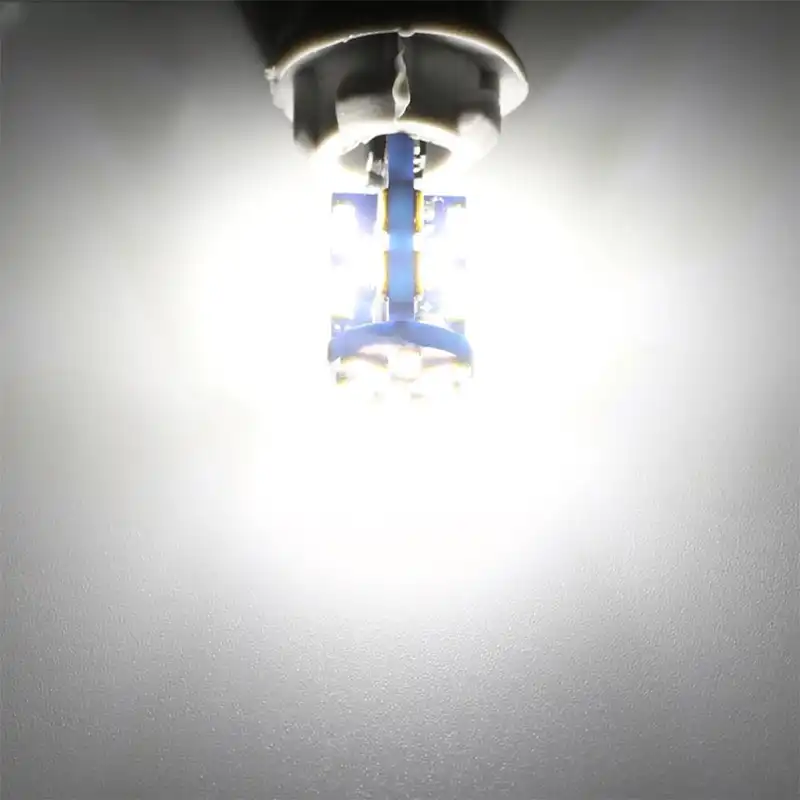 لامپ سکن خودرو اچ اف دی مدل 30SMD بسته دو عددی