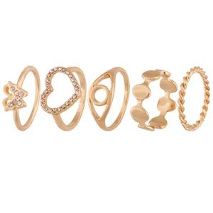 انگشتر زنانه مدل R3428 مجموعه 5 عددی