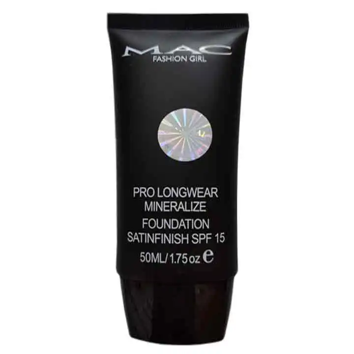 کرم پودر مک کد 01 حجم 50 میلی لیتر