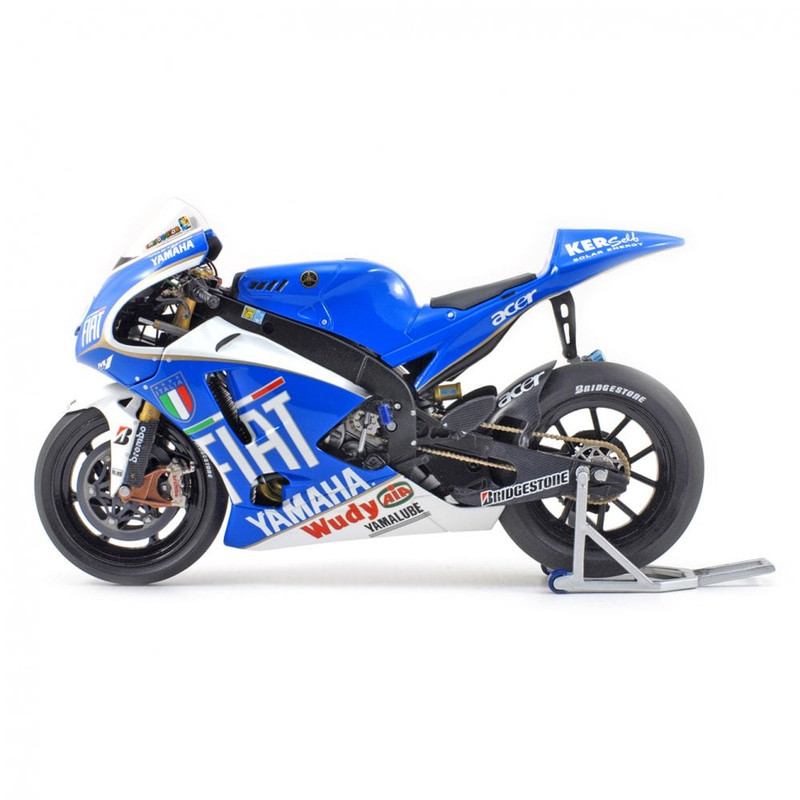 موتور بازی مدل YAMAHA YZR-M1 CATAIUNYA 2008