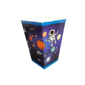 ظرف پاپ کورن یکبار مصرف مدل فضانورد کد P1 مجموعه 10 عددی