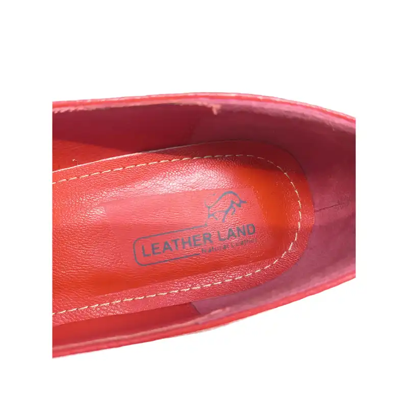کفش زنانه سرزمین چرم کد 141771 رنگ قرمز