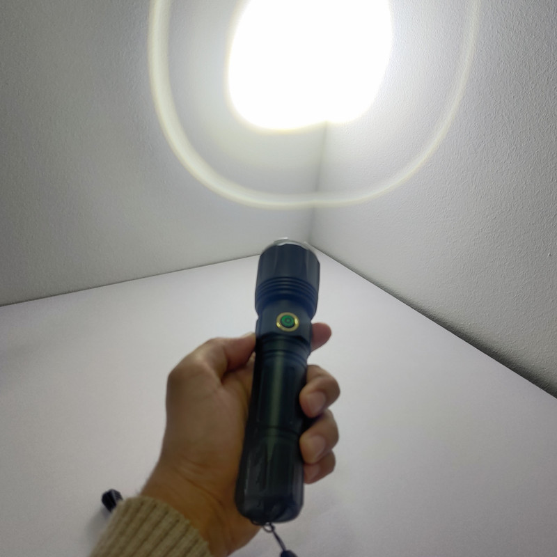 چراغ قوه دستی فیمائو مدل یو اس بی