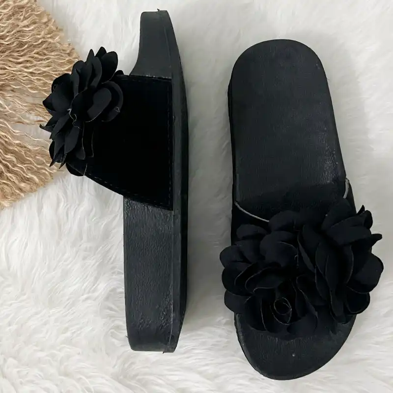 دمپایی زنانه مدل روفرشی گل رز گد 0230