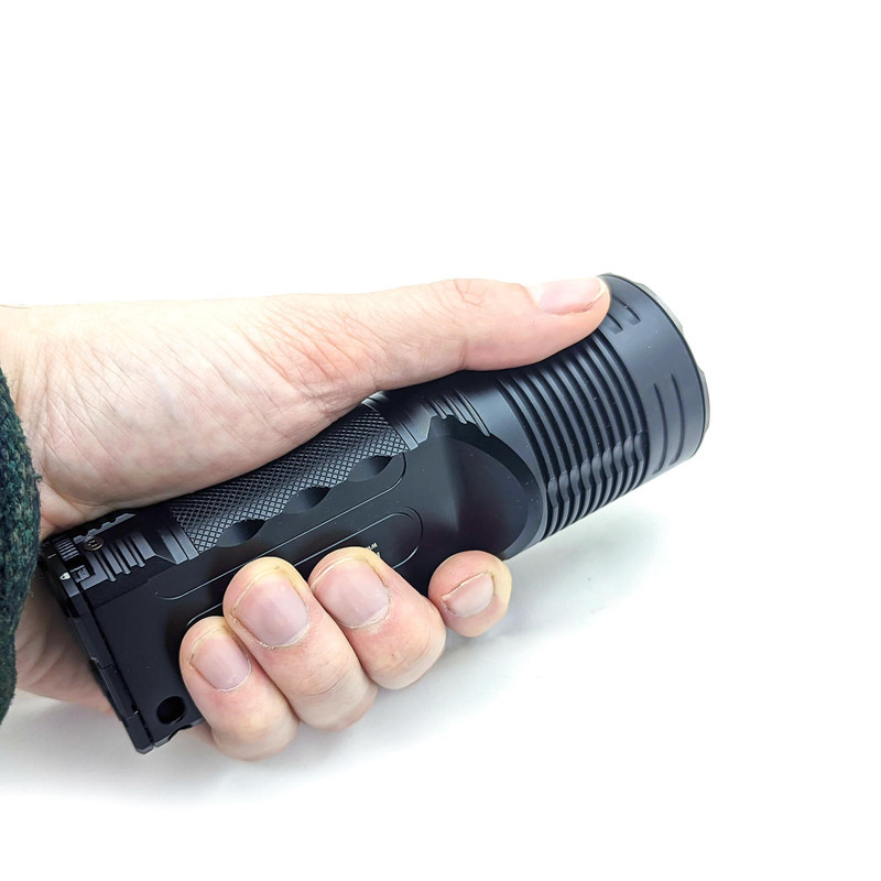 چراغ قوه نایت کر مدل TM20K 20000LUMEN