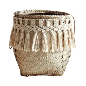 سبد حصیری طرح Floral