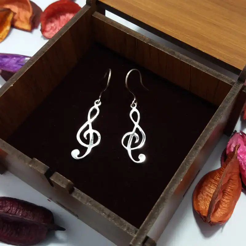 گوشواره نقره زنانه مدل نت موسیقی