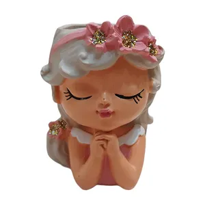 گلدان دکوری مدل دختر کد 02