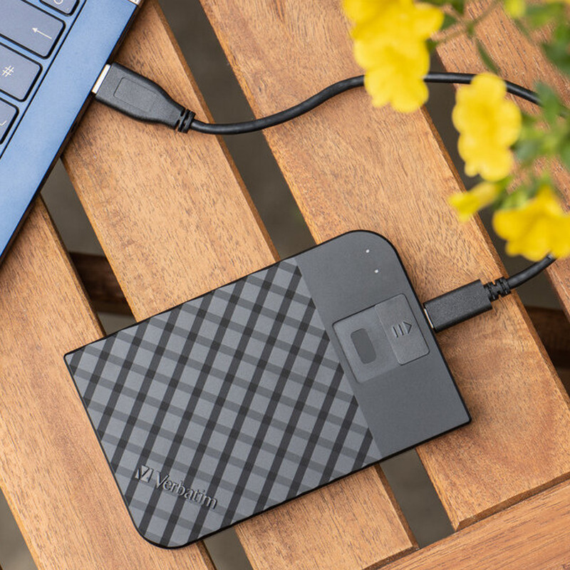 هارد دیسک اکسترنال ورباتیم مدل Fingerprint Secure ظرفیت 2 ترابایت با استاندارد ارتباطی USB 3.2 Gen1