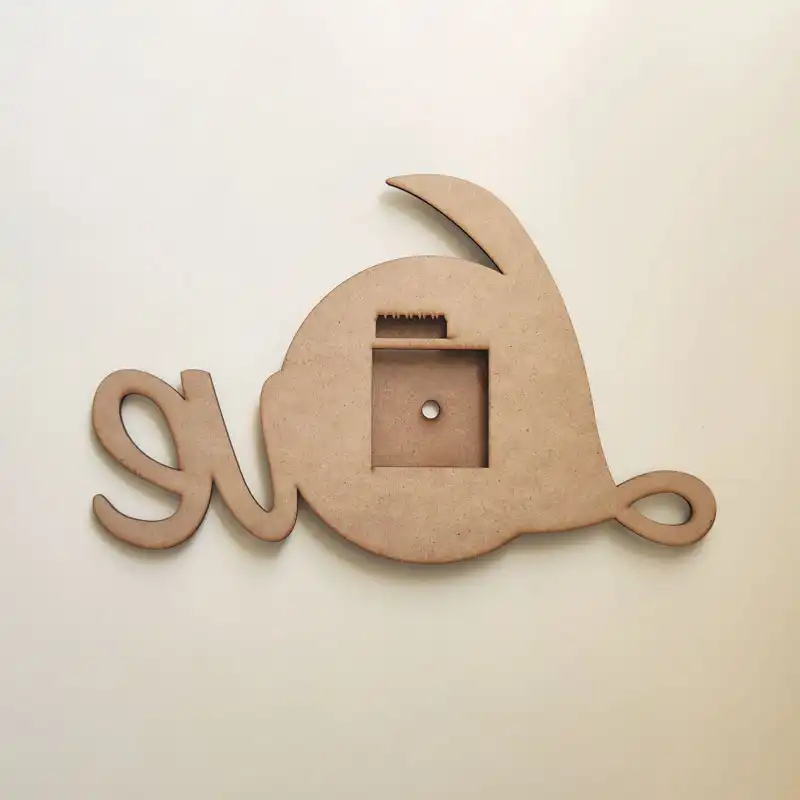 ساعت دیواری مدل love