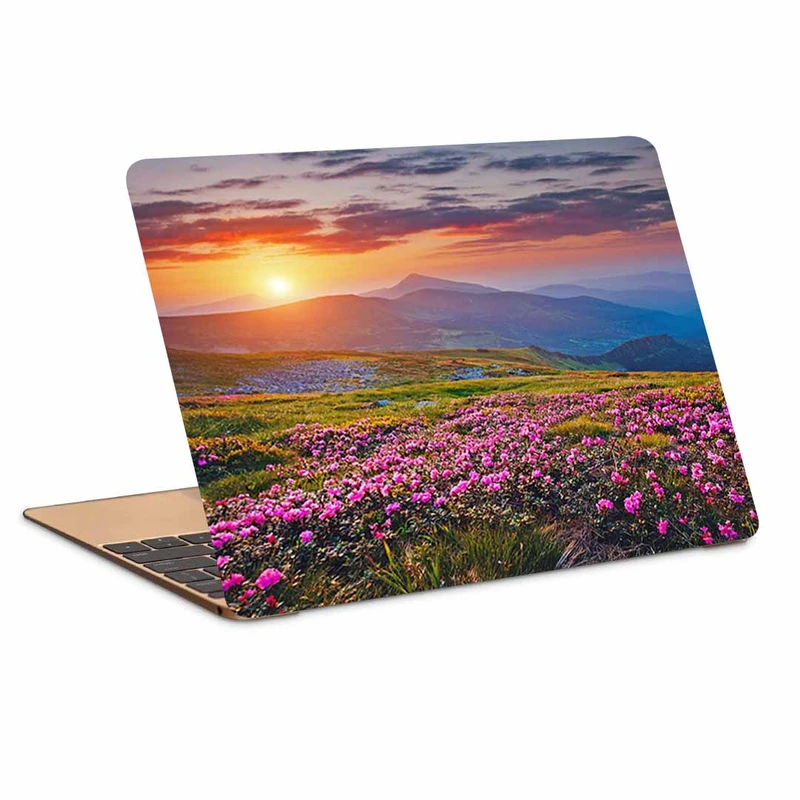 استیکر لپ تاپ طرح نقاشی فانتزی  کد P-1493 مناسب برای لپ تاپ 15 تا 17 اینچ