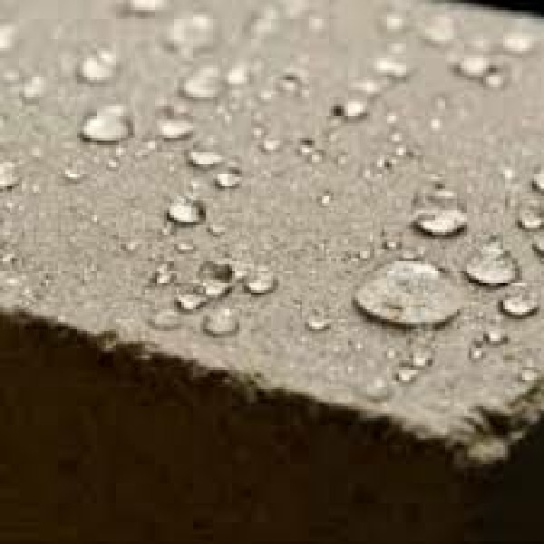 محلول نانو آبگریز و ضد آب کننده سطوح ساختمانی 20 میکرو مدل nanosilicon حجم 1 لیتر