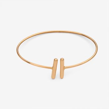 بنگل طلا 18 عیار زنانه حافا گلد مدل T کد bn008