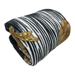 پتو مسافرتی مدل R20 سایز 220x235 سانتی متر