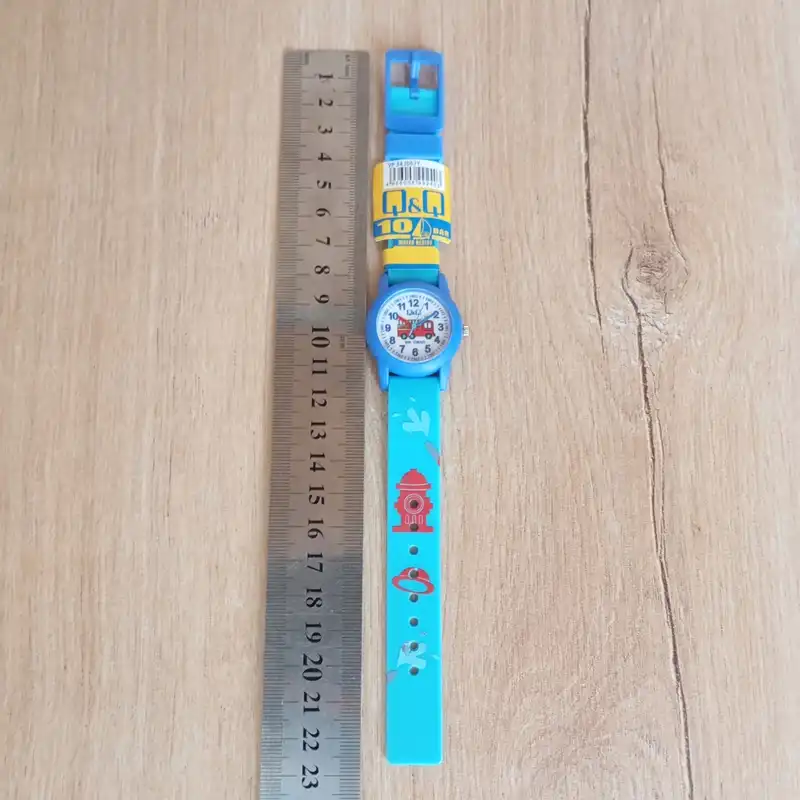 ساعت مچی عقربه ای بچگانه کیو اند کیو مدل VP34J062Y-21