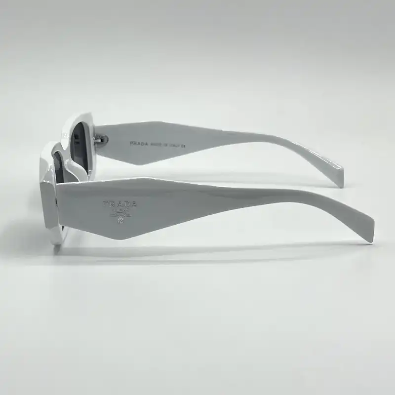 عینک آفتابی مدل 8251