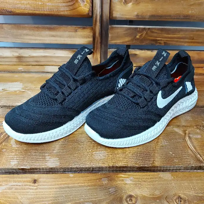 کفش پیاده روی زنانه مدل جورابی کشبافت پیو رنگ مشکی