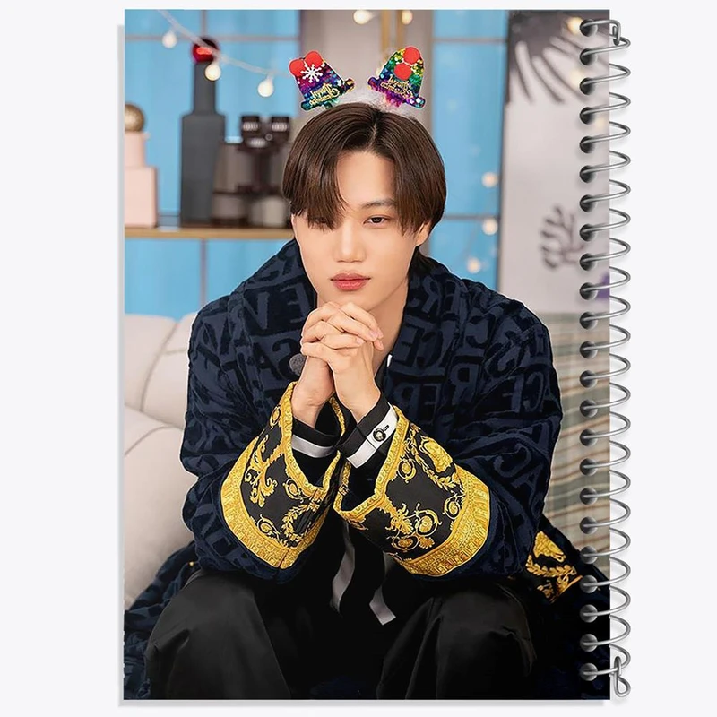 دفتر نت موسیقی 50 برگ خندالو مدل کای گروه اکسو EXO کد 16802