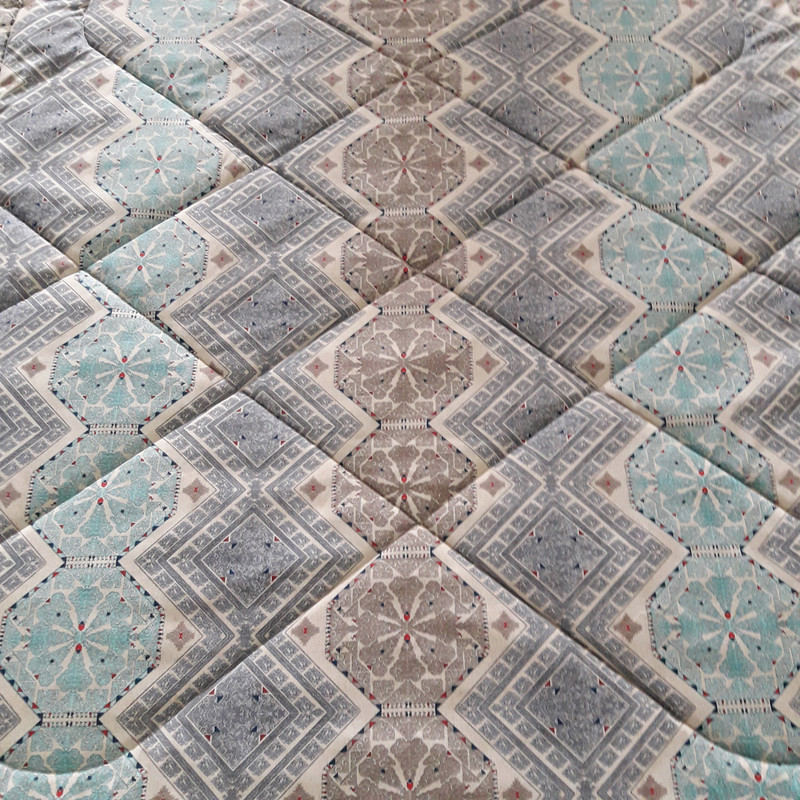 لحاف کرسی سندس مدل قصر کد F321 سایز 350x350 سانتی متر لحاف کرسی سندس مدل قصر کد F321 سایز 350x350 سانتی متر
